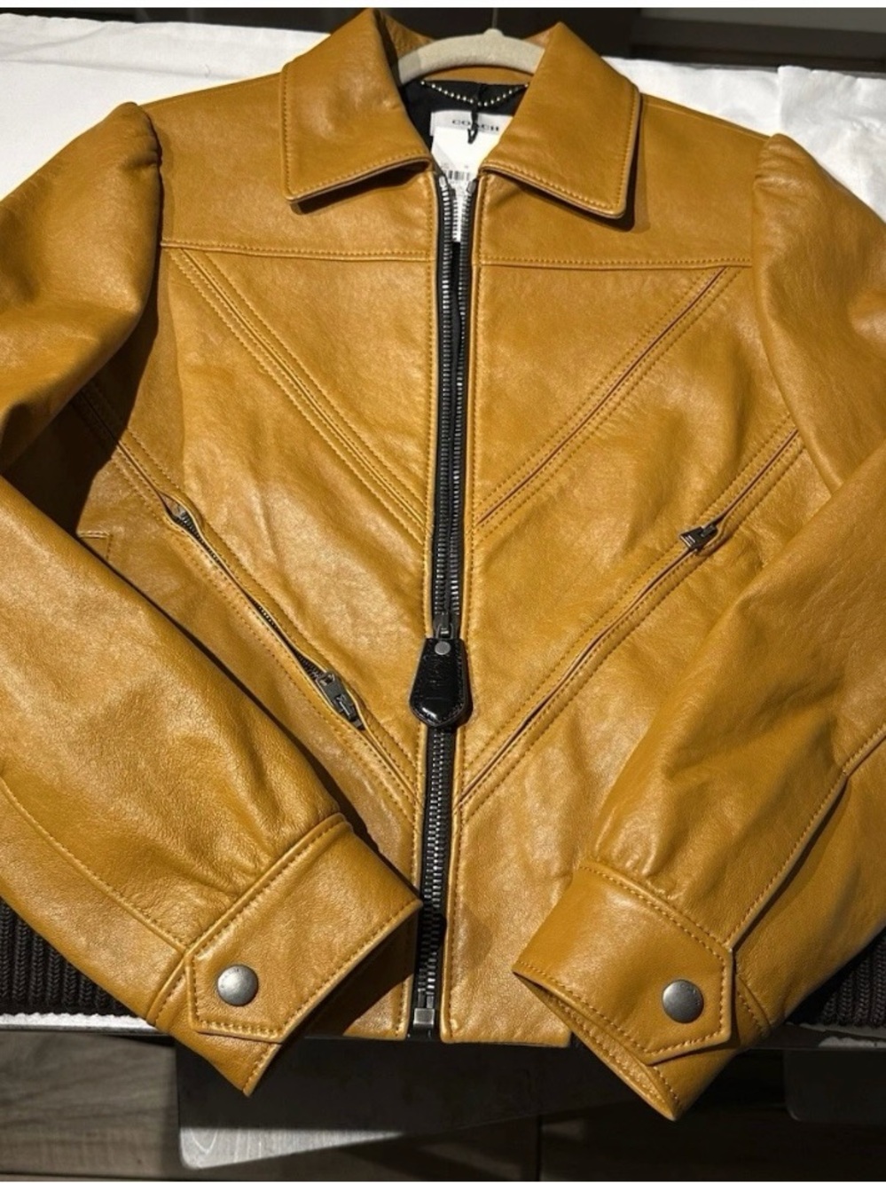 Coach Women's Cognac Leather Bomber Jacket with Dark Rib Hem - Picture 2 of 7